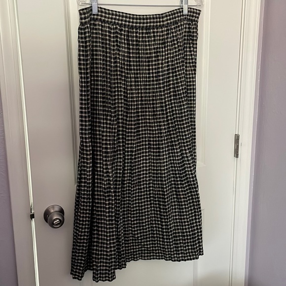 just for petites Dresses & Skirts - Plaid black and white skirt